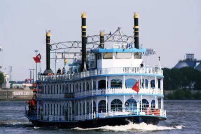 Harbor cruise on the beautiful Elbe Harbor cruise on the beautiful Elbe