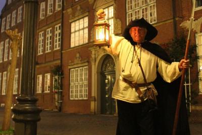 Night watchman tour Hamburg - Deichstrasse & Speicherstadt Night watchman tour Hamburg - Deichstrasse & Speicherstadt
