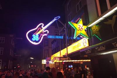 English guided tour Reeperbahn "Redlight and Offence" English guided tour Reeperbahn