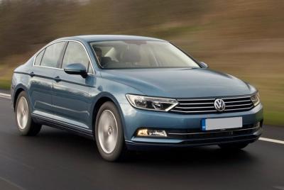 Round Trip Private Transfer: Hamburg Airport HAM to Hamburg City by Sedan Car Round Trip Private Transfer: Hamburg Airport HAM to Hamburg City by Sedan Car