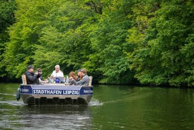 Motorboat tour in the Leipzig floodplain forest Motorboat tour in the Leipzig floodplain forest