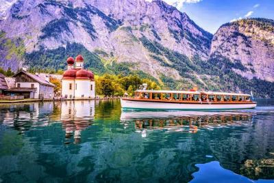 MY*GUiDE EXCLUSiVE Lake Königssee,  MY*GUiDE EXCLUSiVE Lake Königssee, 'Fuehrer Headquarters' & EAGLE