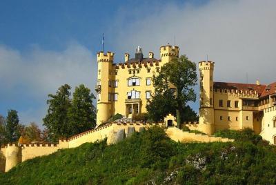 Skip-the-Line Neuschwanstein Castle Half-Day Tour from Munich