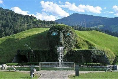 Innsbruck and Swarovski Crystal World Private Tour from Munich