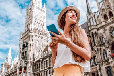 Private Munich Tour for History Buffs with Architectural Gems and Private Munich Tour for History Buffs with Architectural Gems and