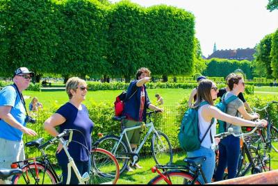 Munich 1.5-hour City Highlights Bike Tour