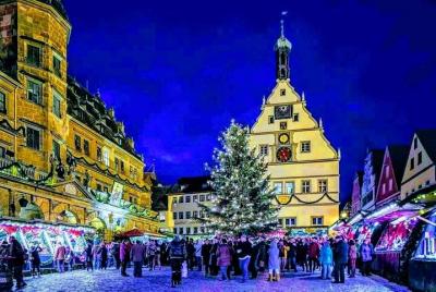 Magical CHRiSTMAS MARKETS along the ROMANTIC ROAD from Munich to Rothenburg o.d.T.