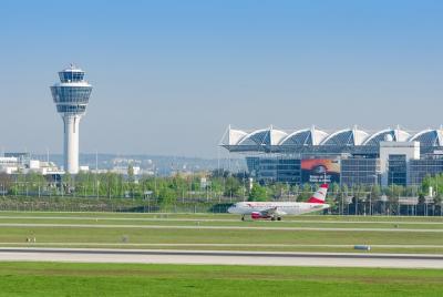 Private Airport Transfer from Munich Airport to Munich City with WiFi