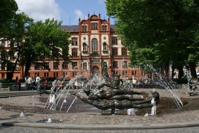 2-hour city tour through Rostock