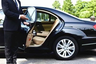 Half day luxury car with driver at disposal in Stuttgart Half day luxury car with driver at disposal in Stuttgart