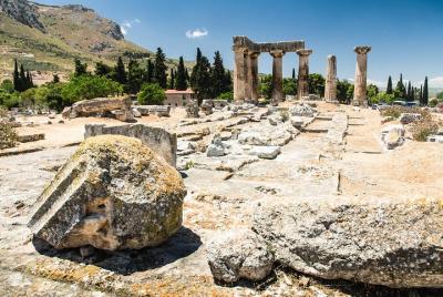 Ancient Corinth and Daphni Monastery Half-Day Tour from Athens