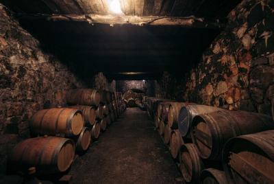 Chania Private Half-Day Gastronomy Diaries in Dourakis Winery