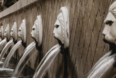 Rethymno:Gorge of Kroutaliotis, Preveli Monastery, Damnoni Beach, Spili Village 