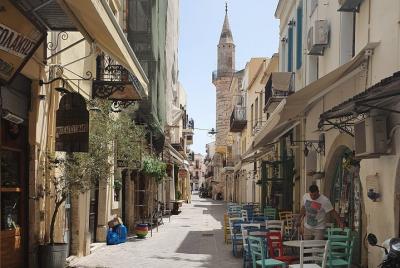 Private Airport Transfer: Chania& Rethimno to Chania Internationa