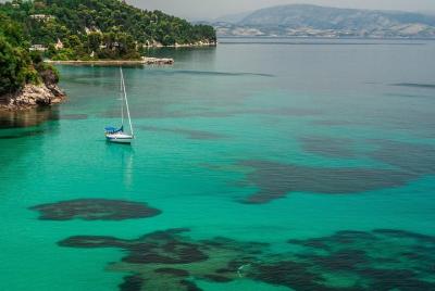 3-hours Small Group Tour - Palaiokastritsa & Corfu Town 3-hours Small Group Tour - Palaiokastritsa & Corfu Town