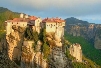 Full Day Meteora Monasteries from Chalkidiki Full Day Meteora Monasteries from Chalkidiki