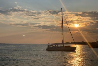 Romantic Sunset Cruise - Winner World Travel Awards Romantic Sunset Cruise - Winner World Travel Awards