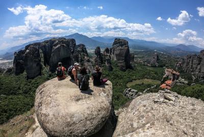 Meteora Morning Sightseeing Tour with Hotel Pick Up