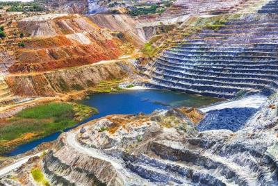 Milos Her Soul Her Earth Milos Her Soul Her Earth