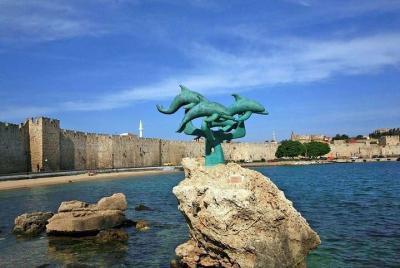 New Rhodes & Medieval Town Guided Tour New Rhodes & Medieval Town Guided Tour