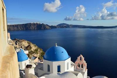 Santorini Day Tour with Sunset in Oia Santorini Day Tour with Sunset in Oia