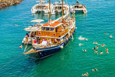 Santorini Volcano Cruise Including Hot Springs and Thirasia Santorini Volcano Cruise Including Hot Springs and Thirasia