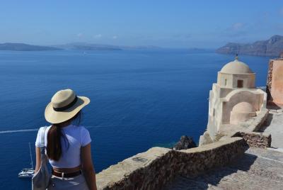 Santorini Highlights Tour with Wine Tasting from Fira (small grou