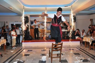 Traditional Greek Night live Music & Dinner Show in Santorini