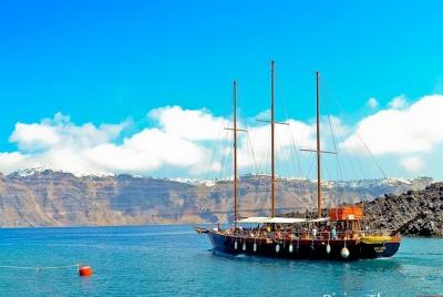 See Santorini In One Day With King Thira ( Bus And Boat) See Santorini In One Day With King Thira ( Bus And Boat)