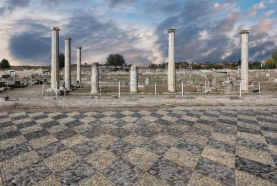 Pella and Vergina Full-Day Tour from Thessaloniki Pella and Vergina Full-Day Tour from Thessaloniki