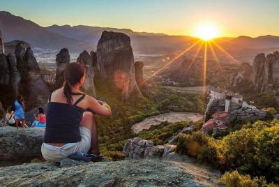 Meteora Full Day Tour from Thessaloniki Meteora Full Day Tour from Thessaloniki