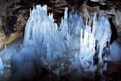 Scarisoara Ice cave - one day minivan tour from Oradea