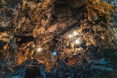 Explore The Lanquin Caves On a Full-Day Tour From Cobán - All Inc Explore The Lanquin Caves On a Full-Day Tour From Cobán - All Inc