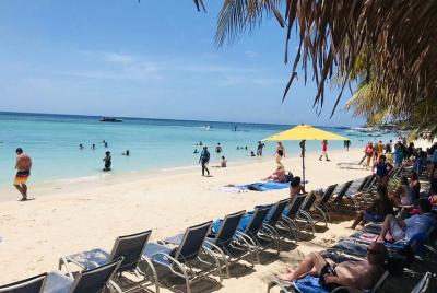 West Bay Beach Break + Monkey Sloth Sanctuary 