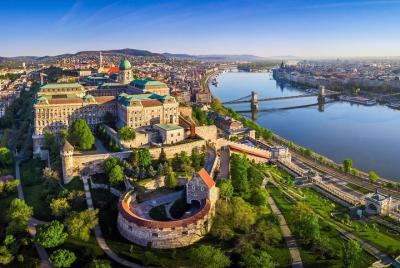 Budapest all in 1: 3-Hour Guided Bus Tour & 1hour Danube River Cr