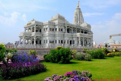 Private Day Trip to Mathura & Vrindavan from Agra