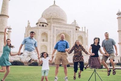 Sunrise Taj Mahal Tour with Agra Fort and Fatehpur Sikri