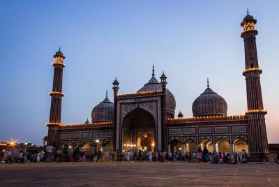 Overnight Delhi Trip from Agra - A Guided Experience Overnight Delhi Trip from Agra - A Guided Experience