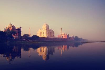 Exclusive Taj Mahal Sunset Tour With Boat Ride in One Day Exclusive Taj Mahal Sunset Tour With Boat Ride in One Day