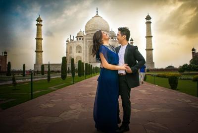 Private Tour: Taj Mahal and Agra Shopping Tour Private Tour: Taj Mahal and Agra Shopping Tour