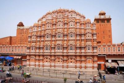 2 Day Trip of Jaipur from Delhi - A Guided Tour in Private Car 2 Day Trip of Jaipur from Delhi - A Guided Tour in Private Car