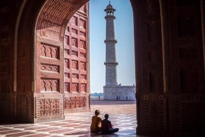 Half Day Taj Mahal & Agra fort Tour by Tuk Tuk (Sunrise View Taj Mahal) Half Day Taj Mahal & Agra fort Tour by Tuk Tuk (Sunrise View Taj Mahal)