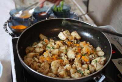 Private 3-Hour Cooking Lesson and Meal in a Local Home in Agra Private 3-Hour Cooking Lesson and Meal in a Local Home in Agra