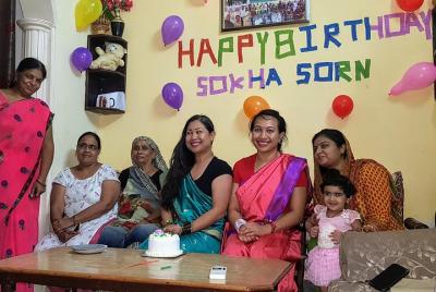 Indian Cooking Class and Dine with a Local Family in Agra Indian Cooking Class and Dine with a Local Family in Agra