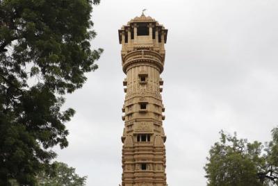Uncover the Masterpiece of Hutheesing Jain Temple  Uncover the Masterpiece of Hutheesing Jain Temple