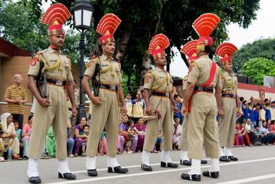 Wagah Border Ceremony Taxi Service Wagah Border Ceremony Taxi Service