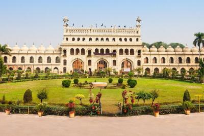 Highlights of Aurangabad (Guided Half-Day City Sightseeing Tor by