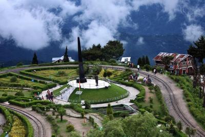 Darjeeling Tea Estate Tour Darjeeling Tea Estate Tour