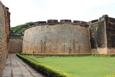 Bangalore Fort heritage walk