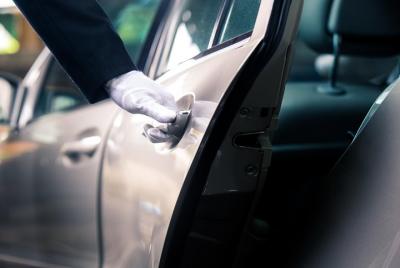 Private Departure Transfer from City Hotel to Bengaluru Airport -